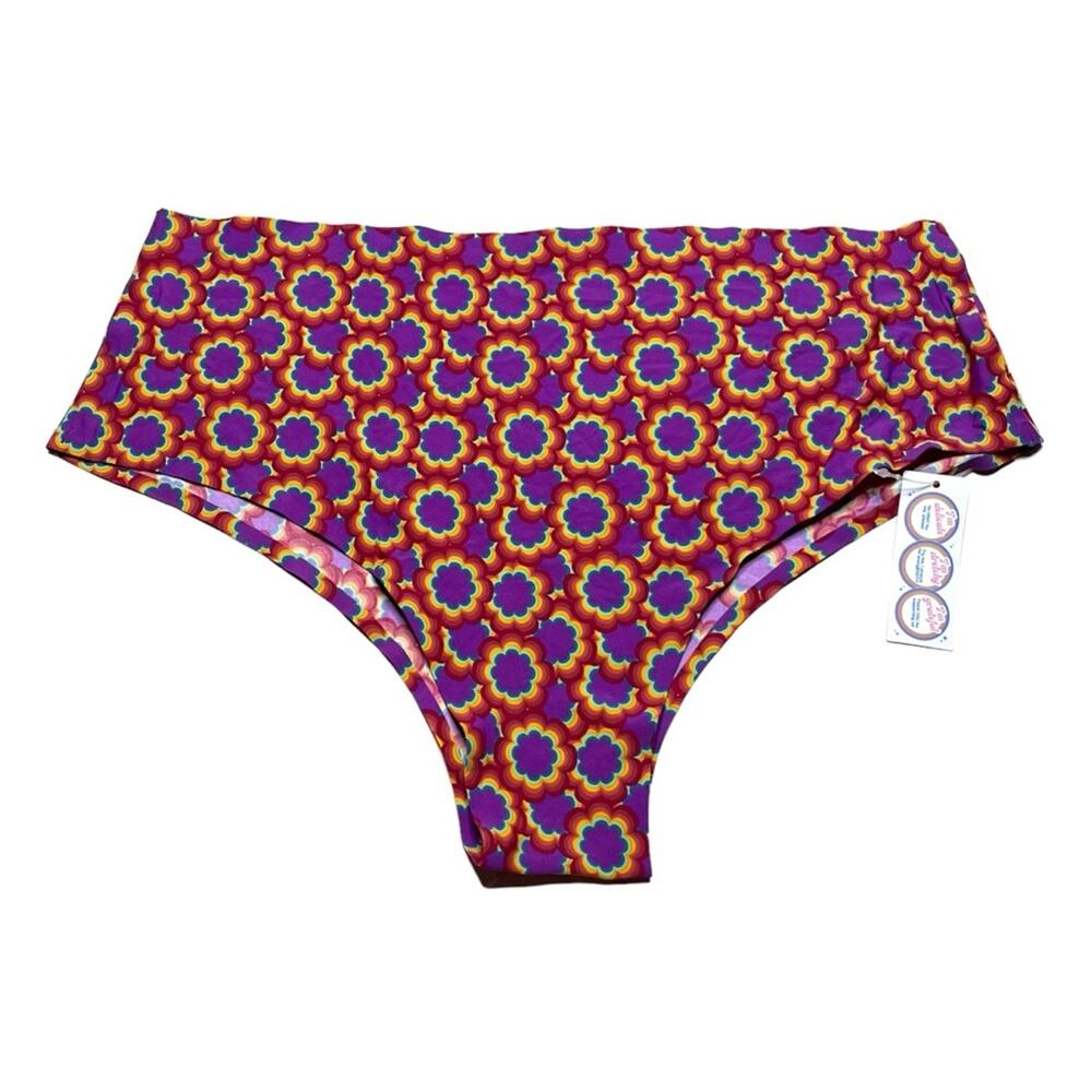 Cheek Boss Cheeky Panty Radiating Flowers Size 2XL